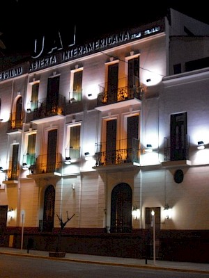 Universidad Abierta Interamericana