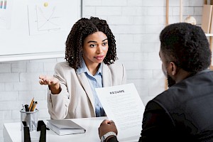 ¿Quieres estudiar recursos humanos?